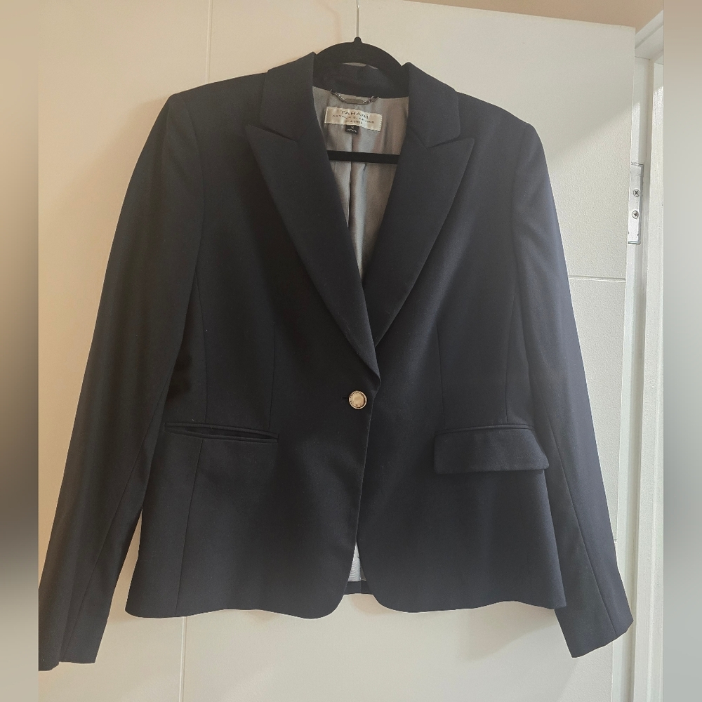 Tahari Women's Navy Blazer